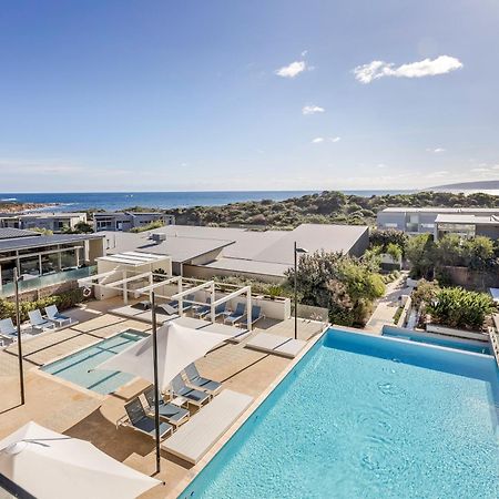 Smiths Beach Resort Yallingup Exterior photo The pool at the Bayview Hotel