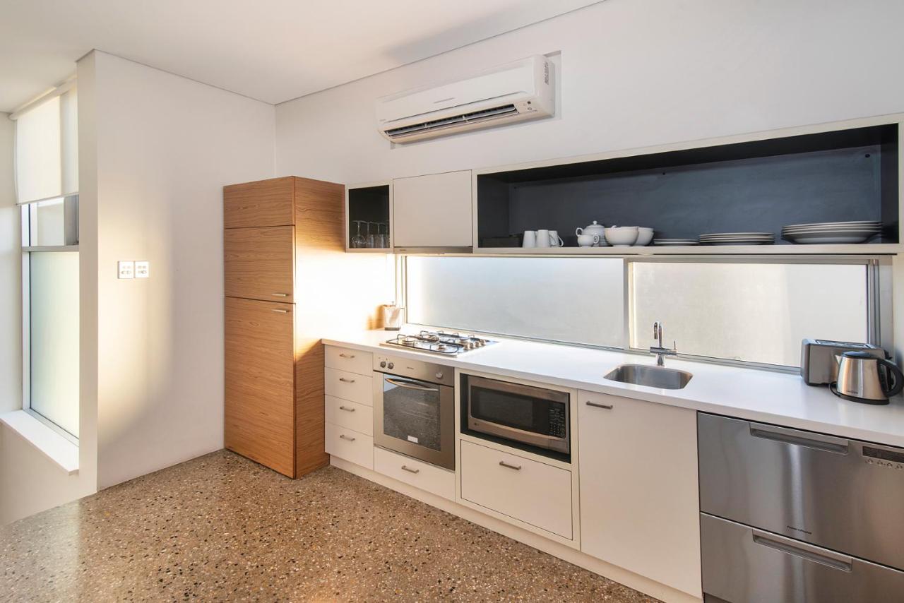 Smiths Beach Resort Yallingup Exterior photo A modern kitchen